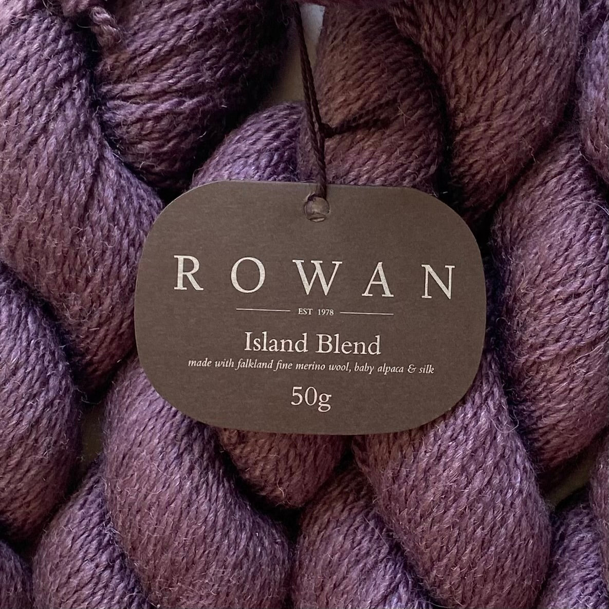 Rowan Island Blend — Empire (DK, 137yd)