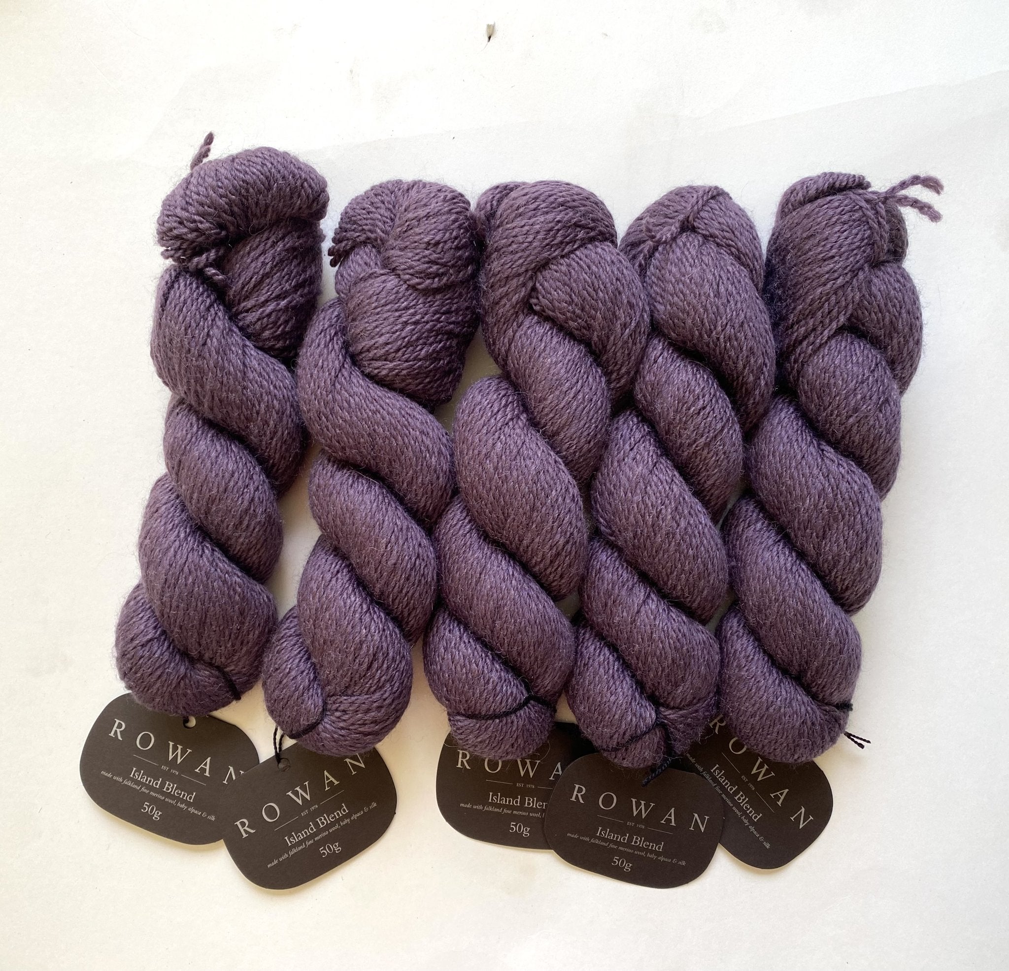 Rowan Island Blend — Empire (DK, 137yd)