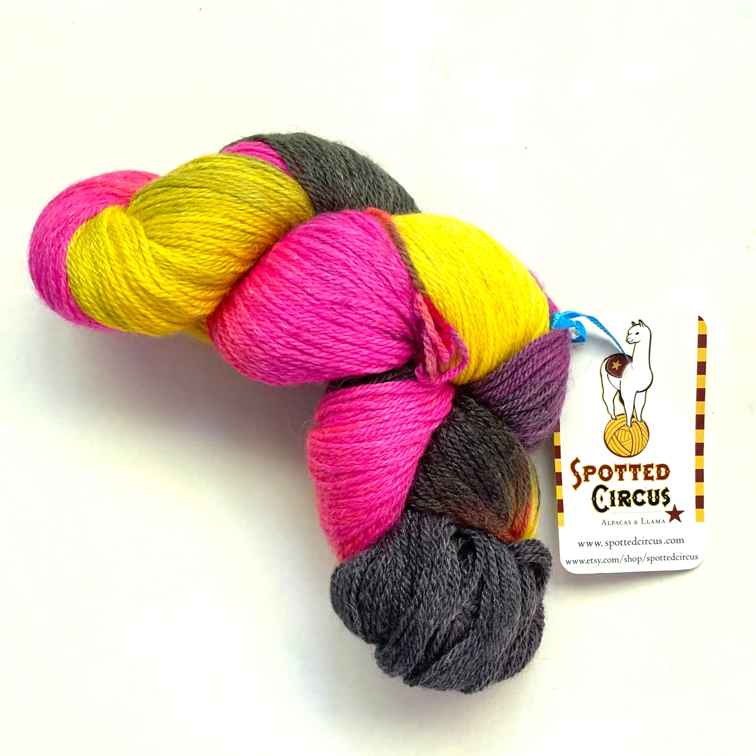 Hand-dyed alpaca — Spotted Circus — Sinestro (Fingering, 400yd)