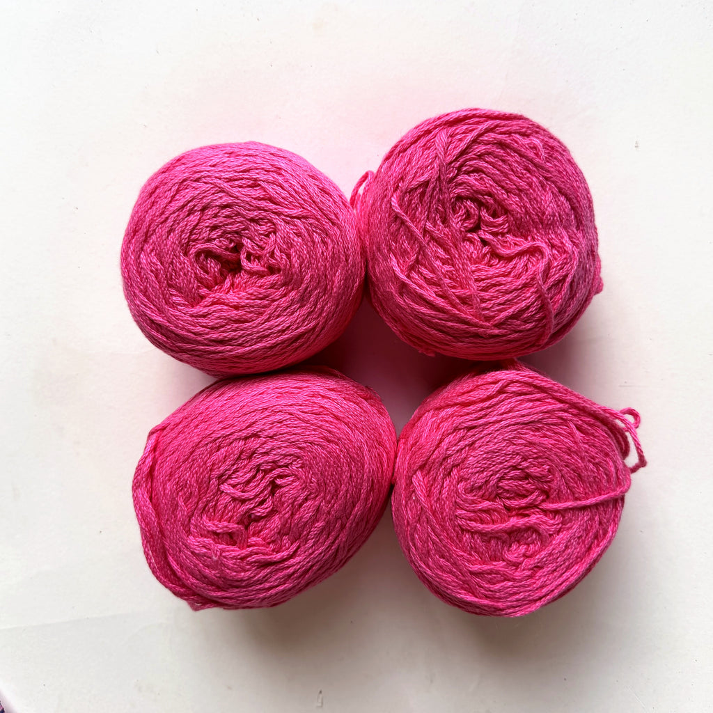 Storybook Yarn Bulky Cotton visual Hand Identification; Bulky Yarn