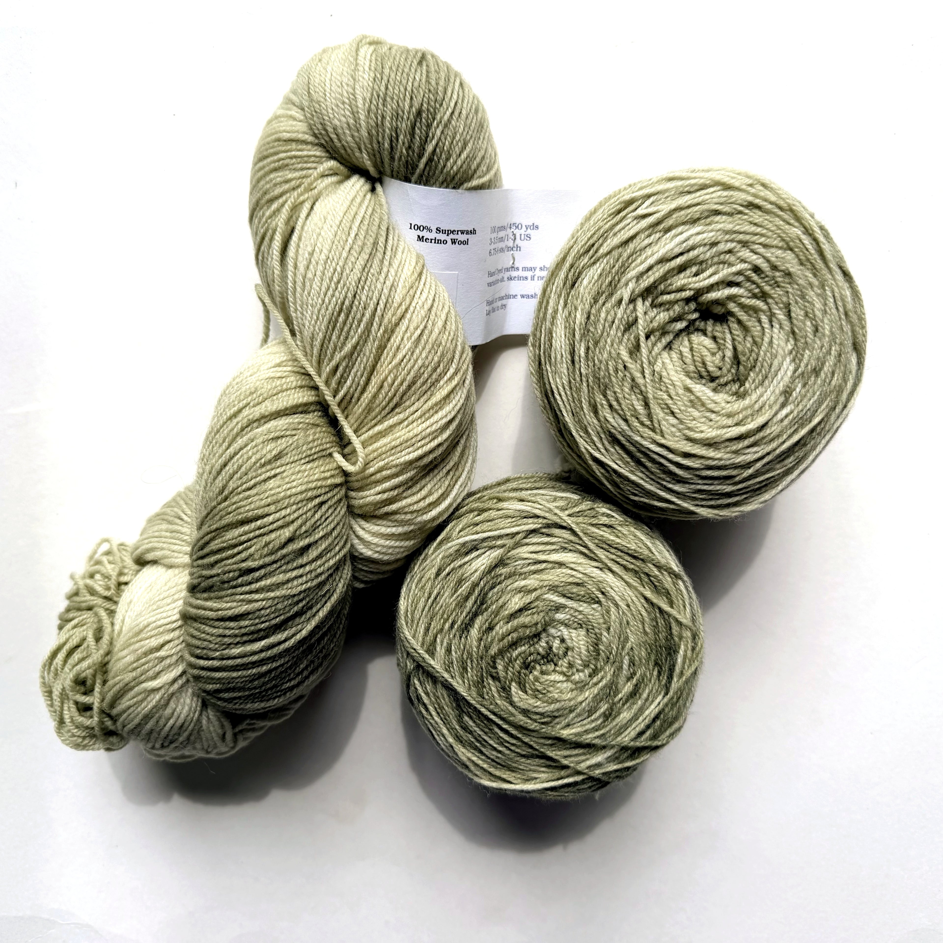 Shalimar Yarns Superwash Merino Wool Fingering Yarn, Mo Qua